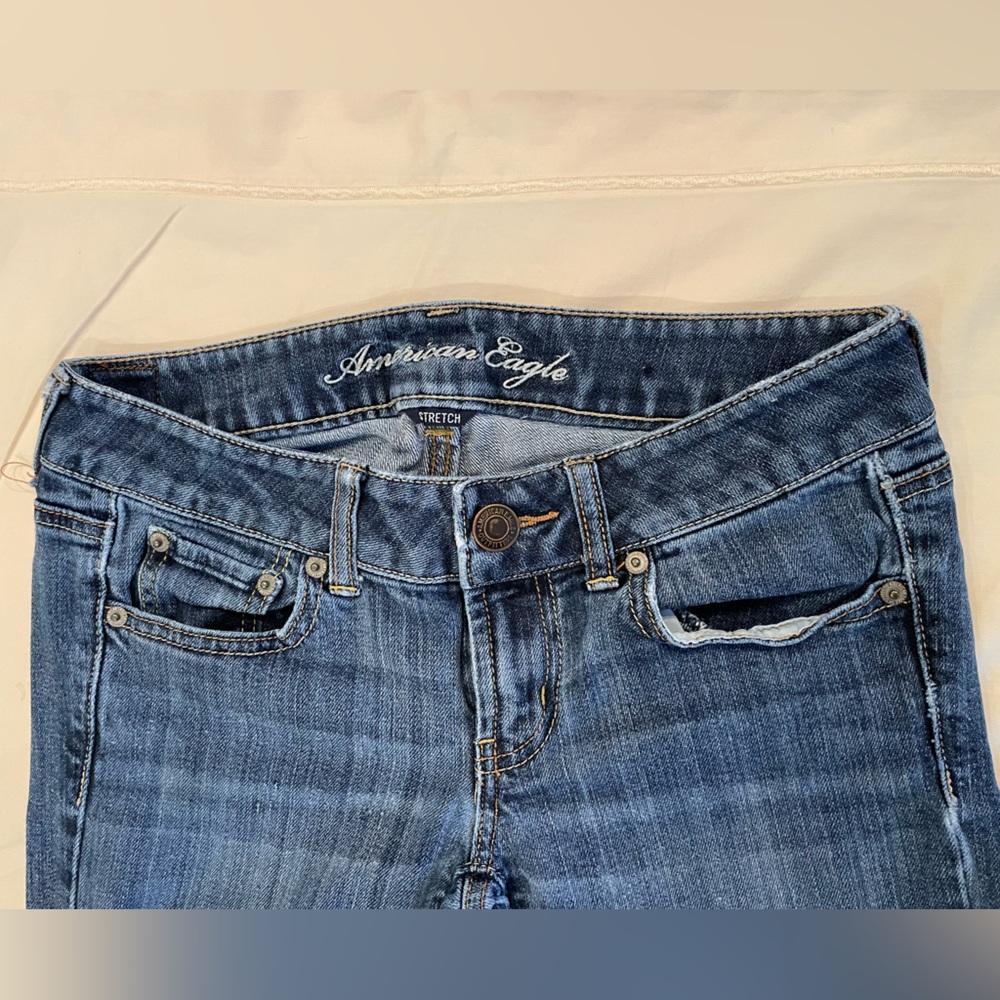 American Eagle Favorite Boyfriend Jean Size 2 Long Medium Wash Denim